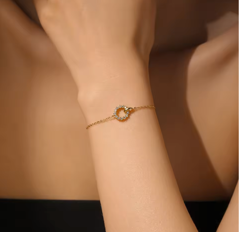 Gold Interlocking Crystal Halo Circle Chain Bracelet